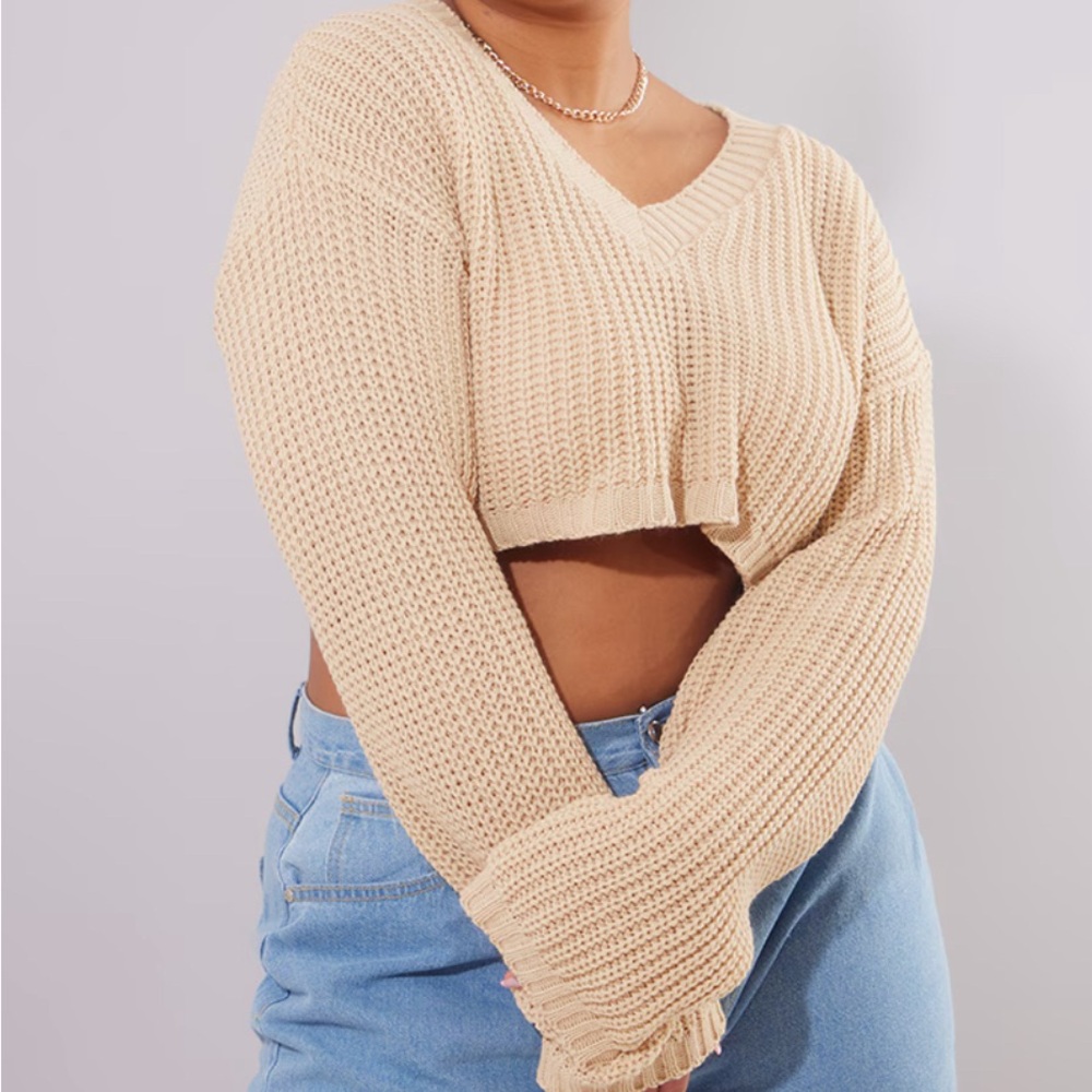 PLT Cropped Knit V-Neck Sweater